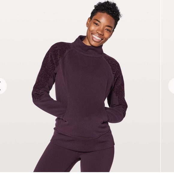 lululemon athletica Tops - Lululemon floral flock pullover s 6 black cherry